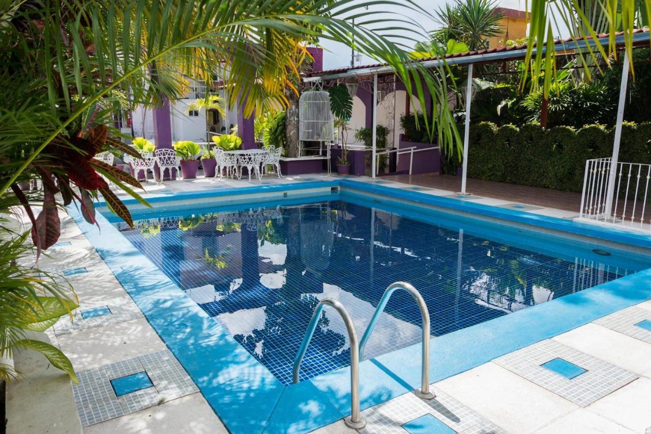 Hotel Michelle San Andrés Tuxtla Exteriör bild